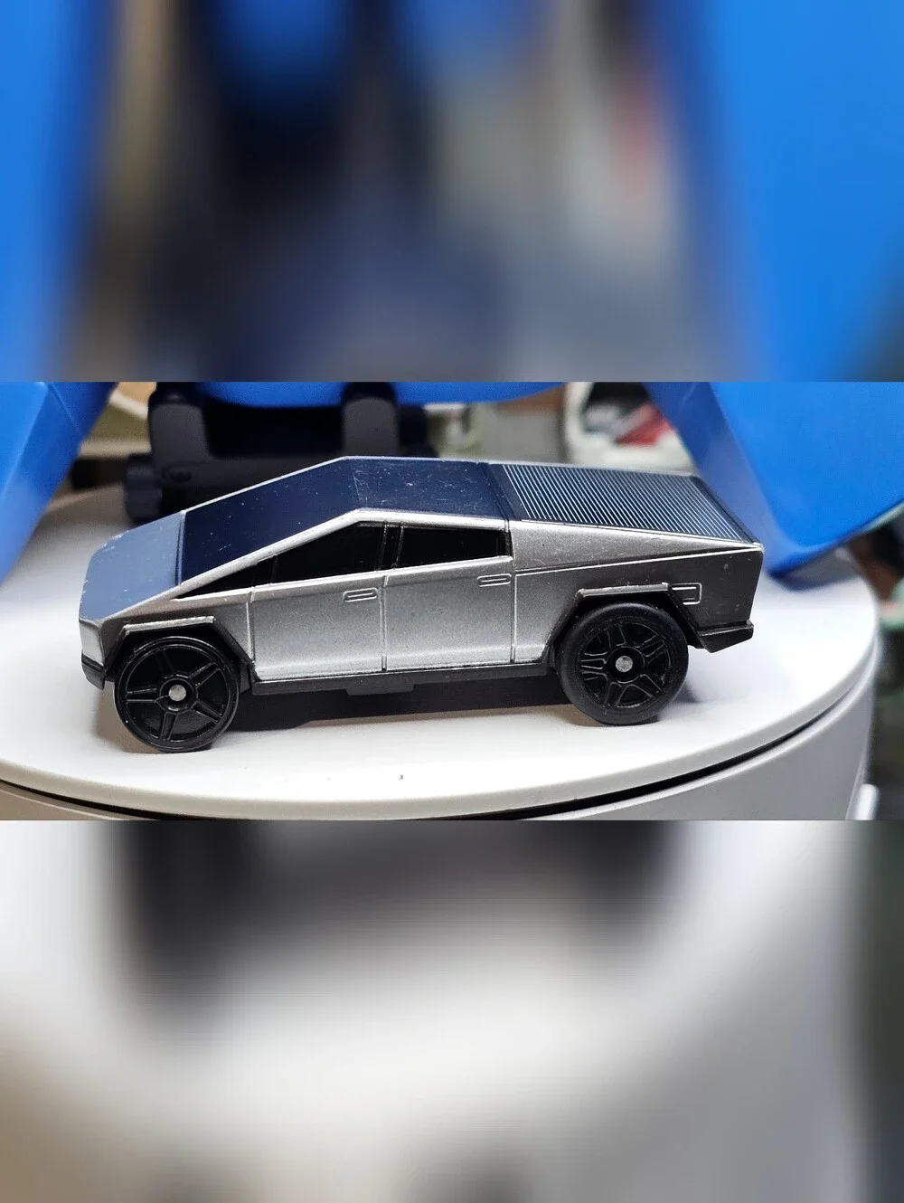 Hot Wheels Tesla Cybertruck